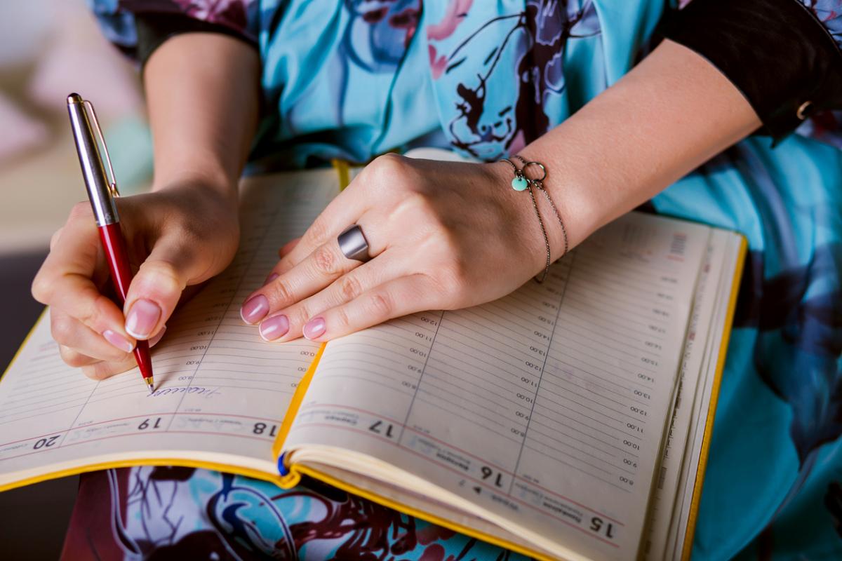 Writing in a calendar