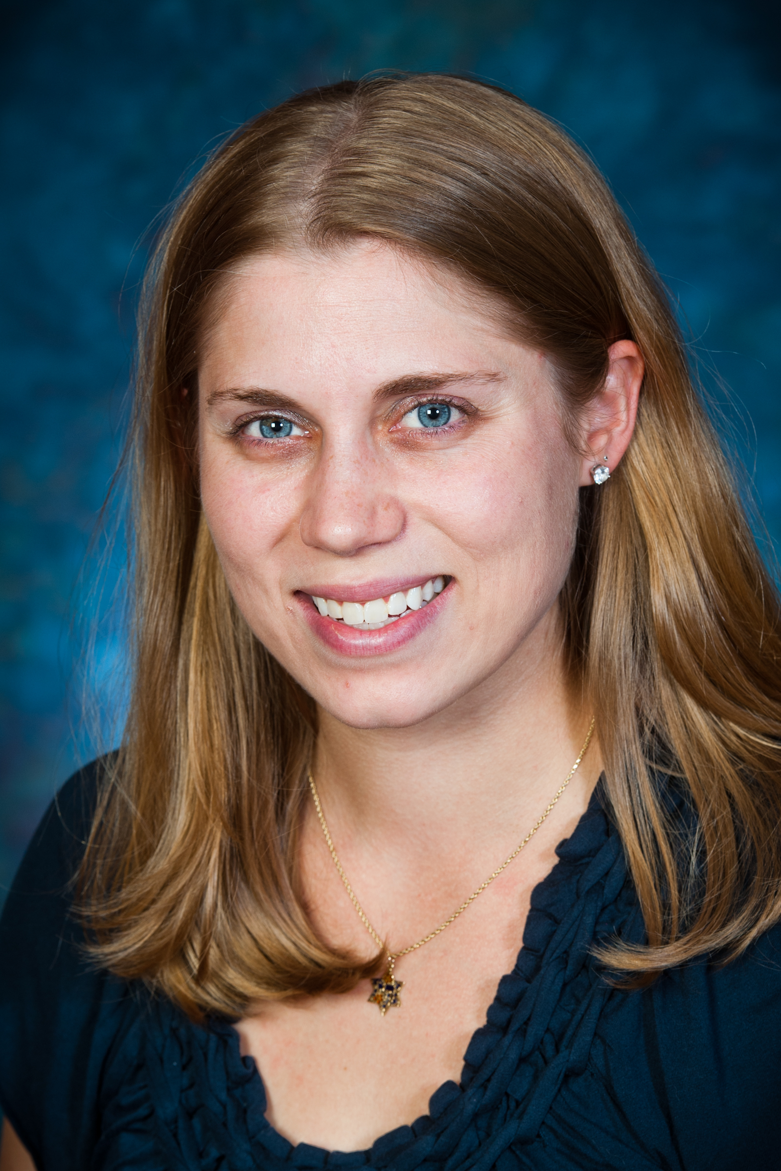 Picture of Elyssa Cherney