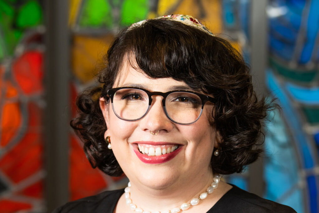 A headshot of Rabbi Alanna "Lonnie" Kleinman