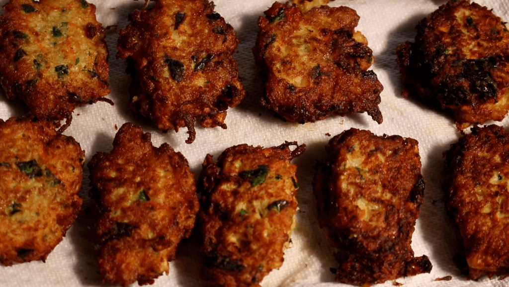 Aruk, Iraqi fried veggie patties.